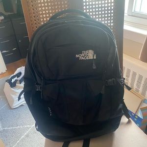 North Face Recon backpack (unisex)